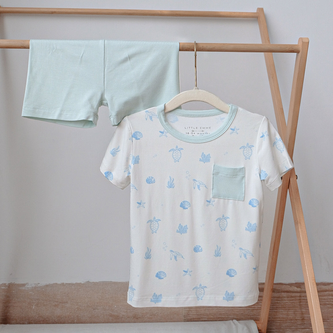 Themed Collection T-shirt Set - Sea Whispers