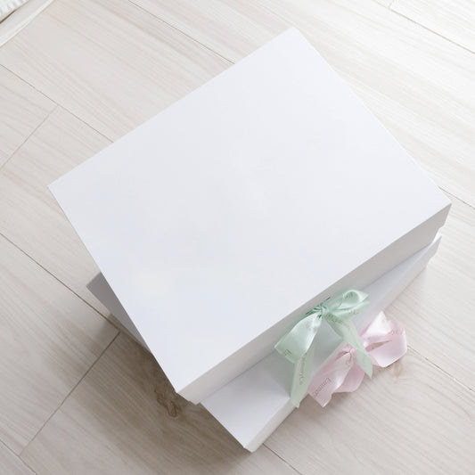 Luxurious White Gift box